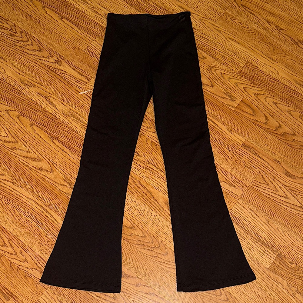 Women’s PINK Active Black Bell Bottom Leggings